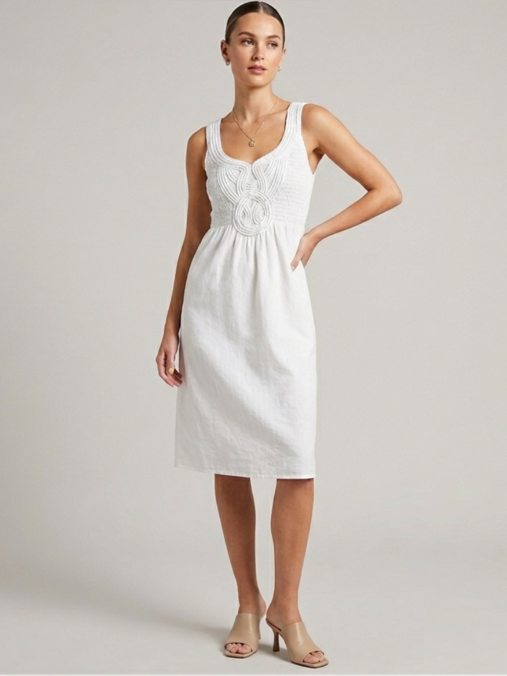 NWT Calvin Klein White knee length A-line sleeveless Dress Size XS NEW $99.50